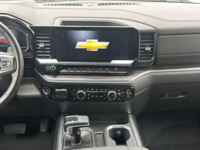 2024 Chevrolet Silverado 1500 4WD Crew Cab Short Bed LTZ