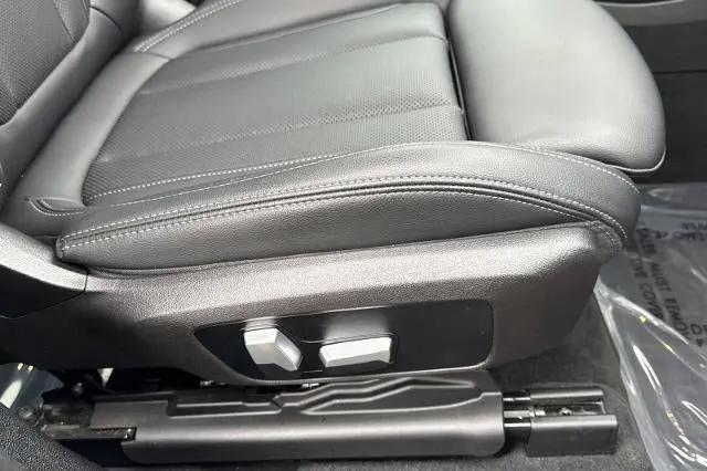 2022 BMW X3 M40i