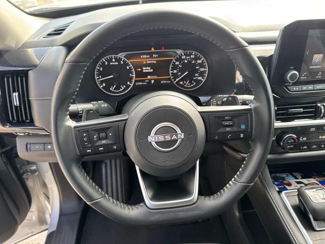 2025 Nissan Pathfinder SV 4WD