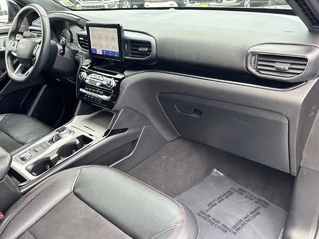 2024 Ford Explorer ST-Line