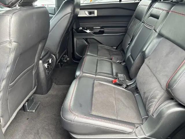 2024 Ford Explorer ST-Line