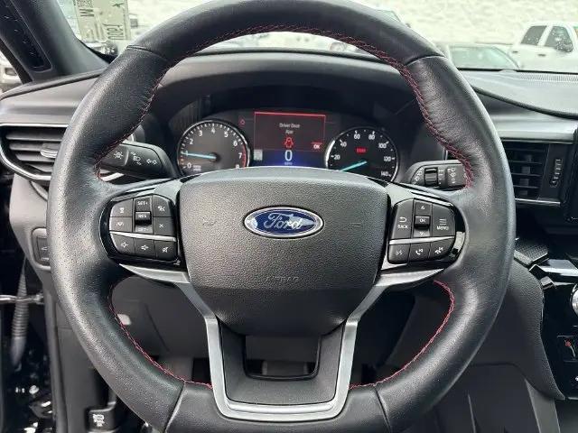 2024 Ford Explorer ST-Line