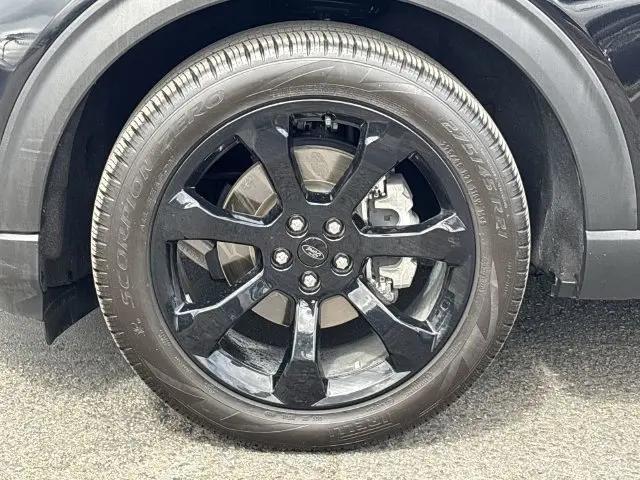 2024 Ford Explorer ST-Line