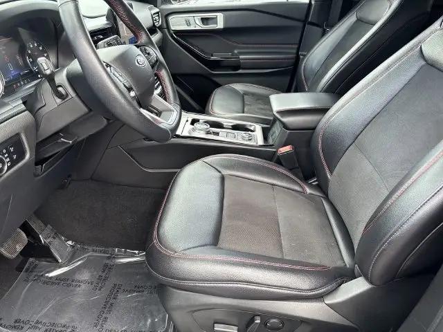 2024 Ford Explorer ST-Line