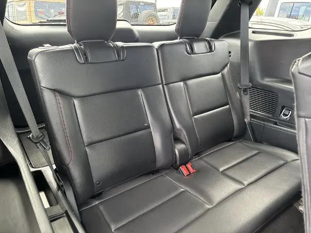 2024 Ford Explorer ST-Line