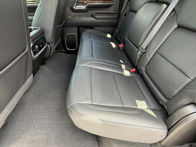 2023 GMC Sierra 1500 4WD Crew Cab Short Box Elevation with 3SB