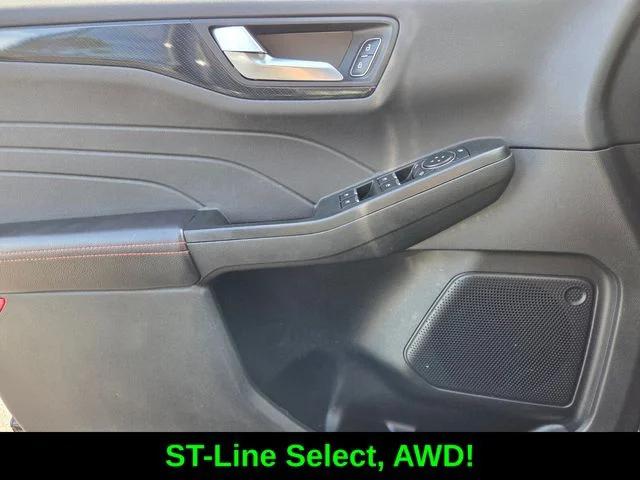 2025 Ford Escape ST-Line Select