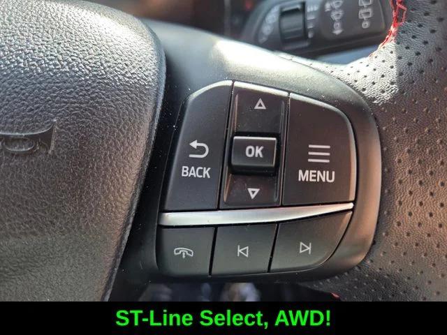2025 Ford Escape ST-Line Select