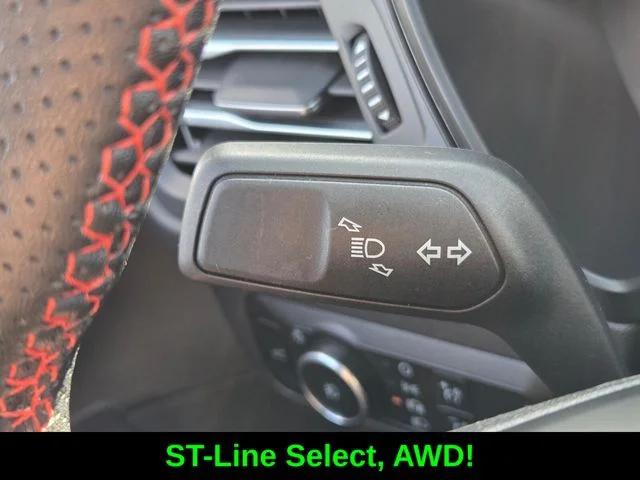 2025 Ford Escape ST-Line Select