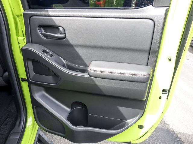 2026 Nissan Frontier Crew Cab PRO-4X 4x4