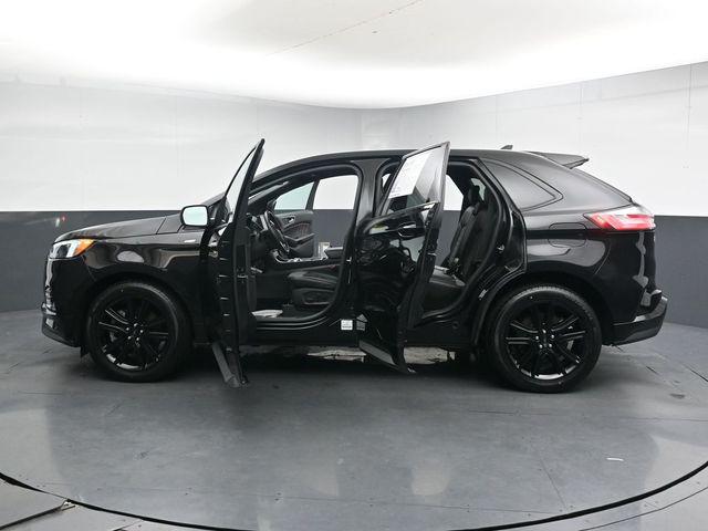 2022 Ford Edge ST-Line