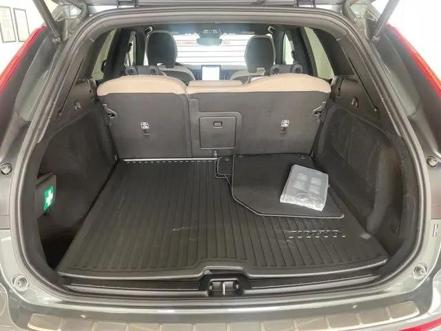 2026 Volvo XC60 B5 Core
