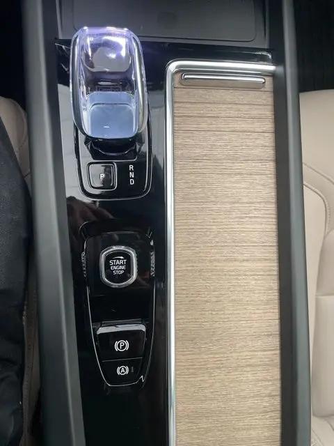 2026 Volvo XC60 B5 Core