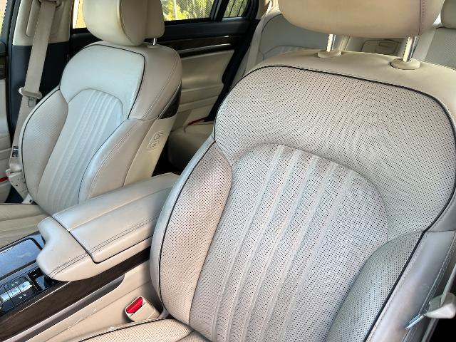 2017 Genesis G90 5.0 Ultimate