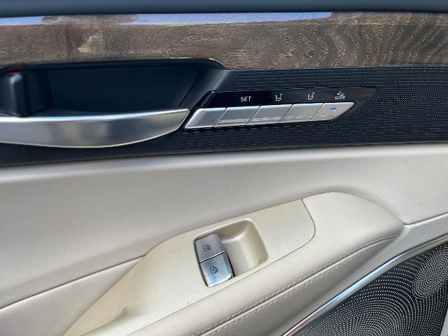 2017 Genesis G90 5.0 Ultimate