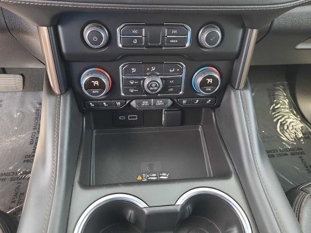 2022 Chevrolet Suburban 4WD High Country