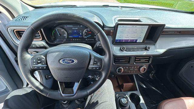 2023 Ford Maverick Lariat
