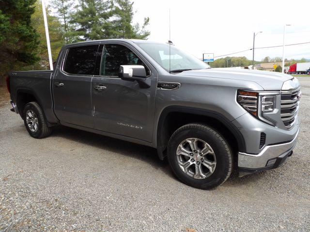 2025 GMC Sierra 1500 4WD Crew Cab Short Box SLT