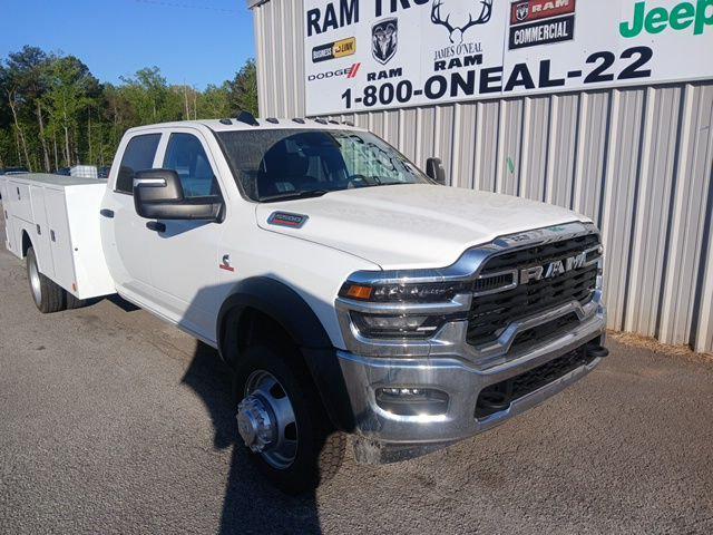 2026 RAM Ram 5500 Chassis Cab RAM 5500 TRADESMAN CHASSIS CREW CAB 4X4 84 CA