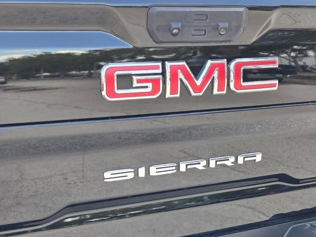 2024 GMC Sierra 2500HD 4WD Crew Cab Standard Bed SLT