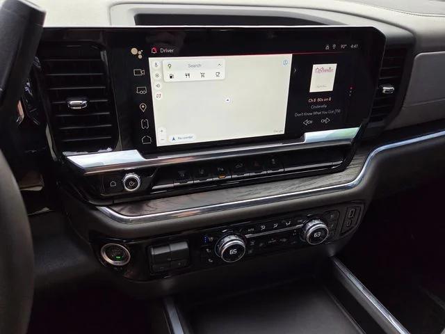 2024 GMC Sierra 2500HD 4WD Crew Cab Standard Bed SLT