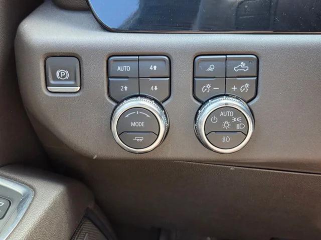 2024 GMC Sierra 2500HD 4WD Crew Cab Standard Bed SLT
