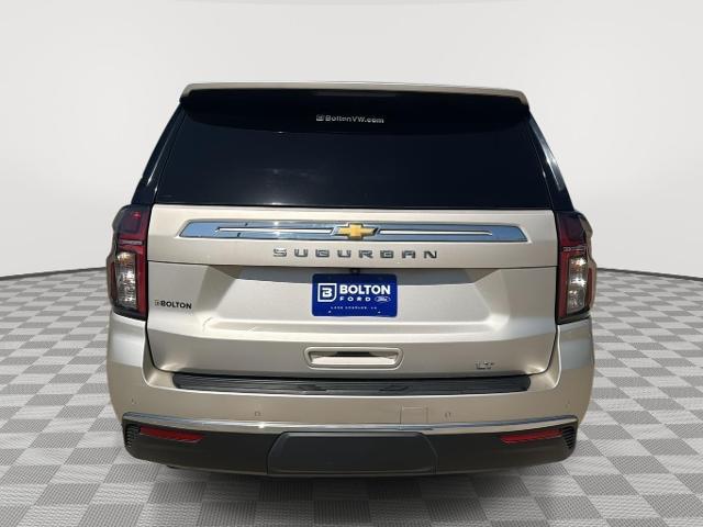 2022 Chevrolet Suburban 2WD LT