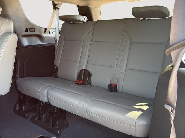 2022 Chevrolet Suburban 2WD LT