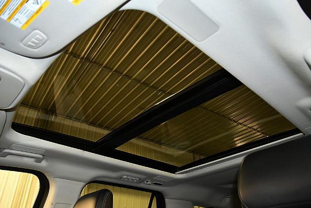 2025 Ford Expedition Platinum MAX