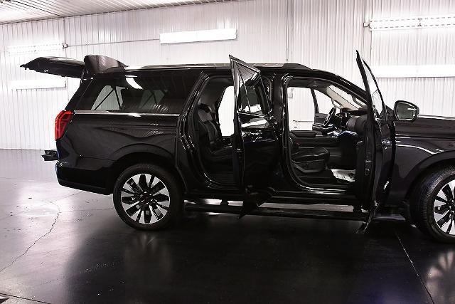 2025 Ford Expedition Platinum MAX