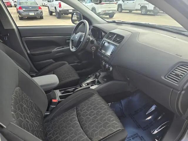 2025 Mitsubishi Outlander Sport 2.0 ES AWC