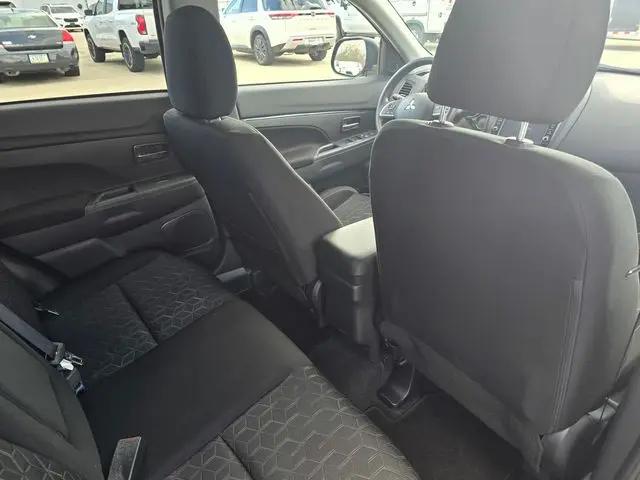 2025 Mitsubishi Outlander Sport 2.0 ES AWC