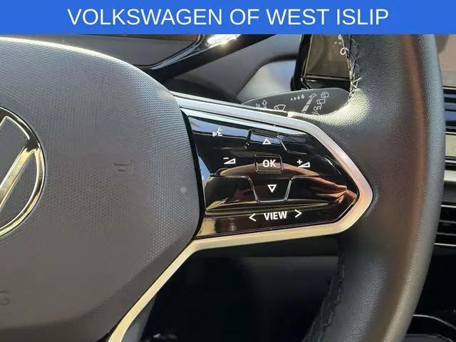 2023 Volkswagen ID.4 Pro