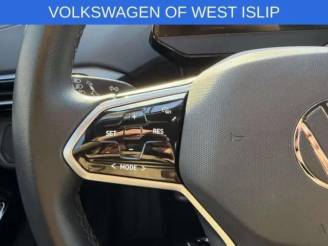 2023 Volkswagen ID.4 Pro