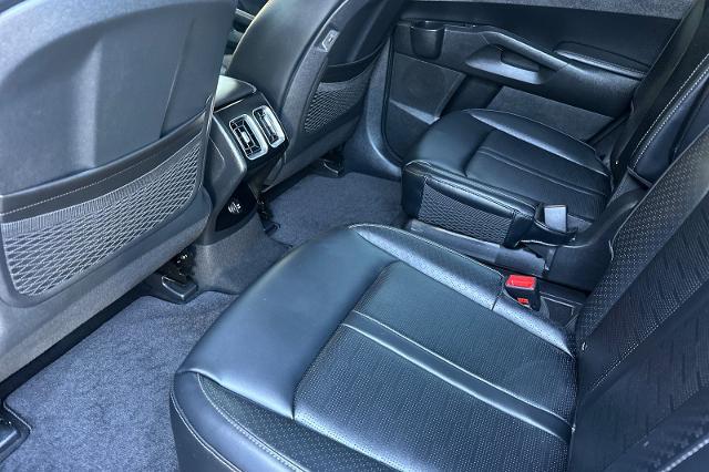2025 Kia Sorento Hybrid EX