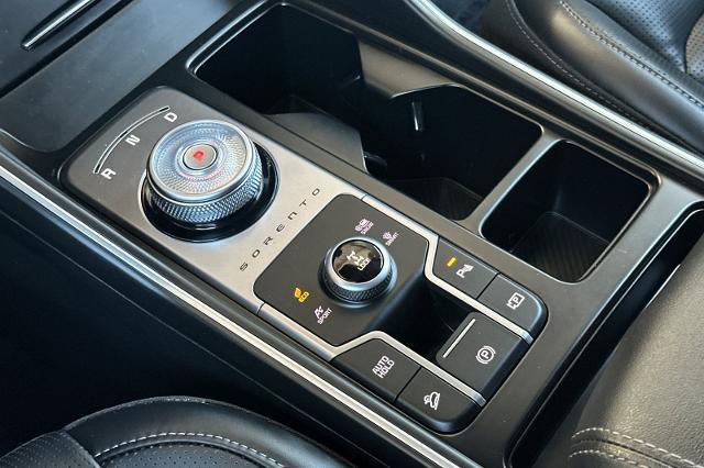 2025 Kia Sorento Hybrid EX