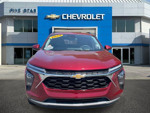 2025 Chevrolet Trax FWD LT