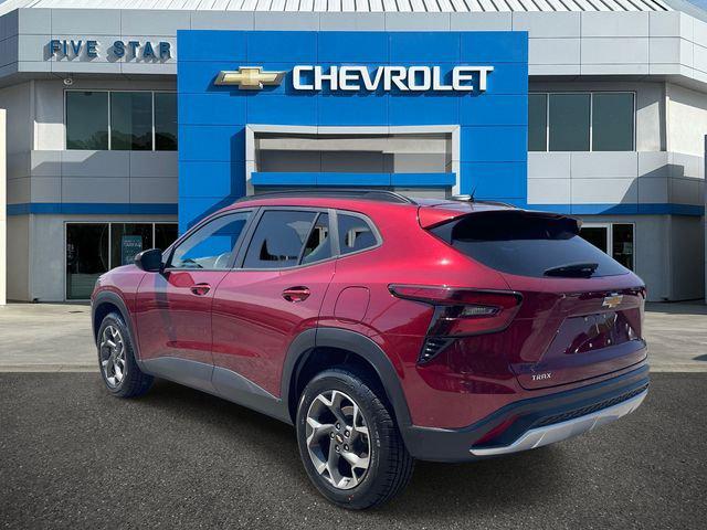 2025 Chevrolet Trax FWD LT