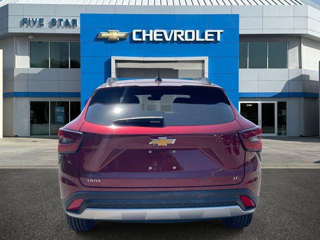 2025 Chevrolet Trax FWD LT