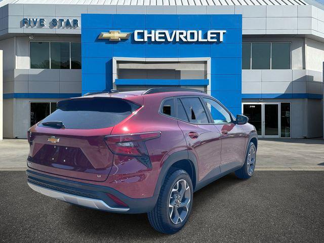 2025 Chevrolet Trax FWD LT
