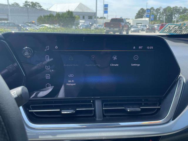 2025 Chevrolet Trax FWD LT