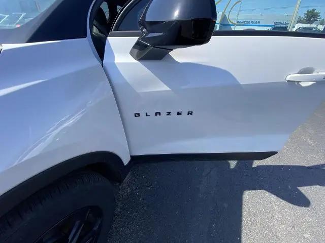 2023 Chevrolet Blazer AWD 2LT