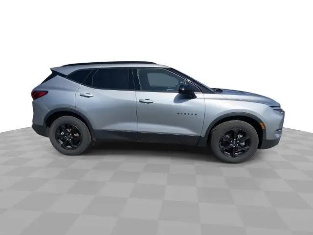 2023 Chevrolet Blazer AWD 2LT