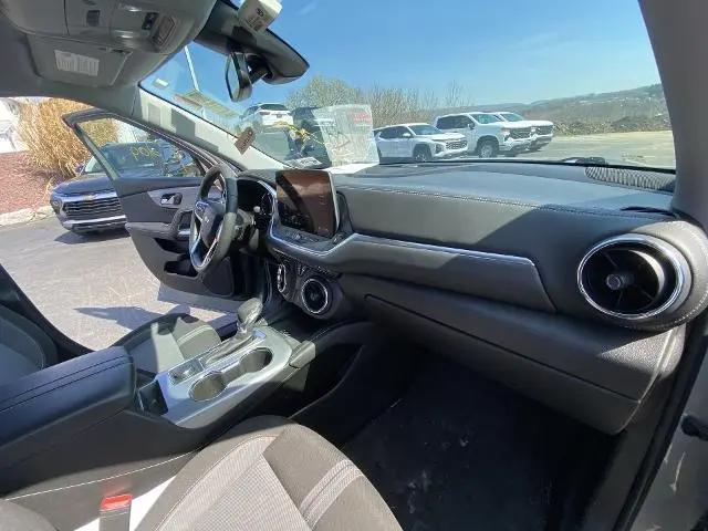2023 Chevrolet Blazer AWD 2LT