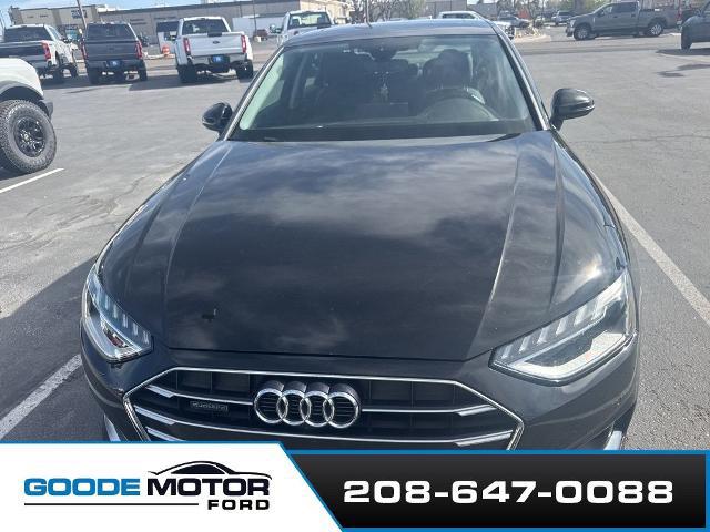 2022 Audi A4 Premium Plus 40 TFSI quattro S tronic