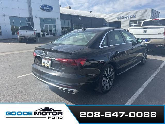 2022 Audi A4 Premium Plus 40 TFSI quattro S tronic
