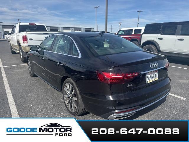 2022 Audi A4 Premium Plus 40 TFSI quattro S tronic