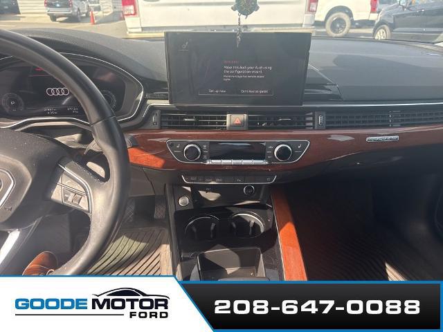 2022 Audi A4 Premium Plus 40 TFSI quattro S tronic