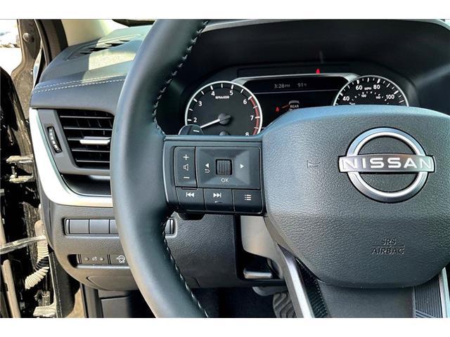 2025 Nissan Rogue SV FWD