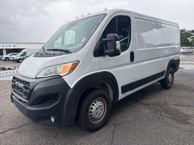 2025 Ram ProMaster 2500 Cargo Van Tradesman Low Roof 136" WB w/Pass Seat
